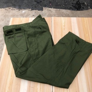 勞保褲 帶屁兜工作褲 全新軍綠色夏季 薄款 作訓(xùn)褲 單褲 戶(hù)外寬松長(zhǎng)褲