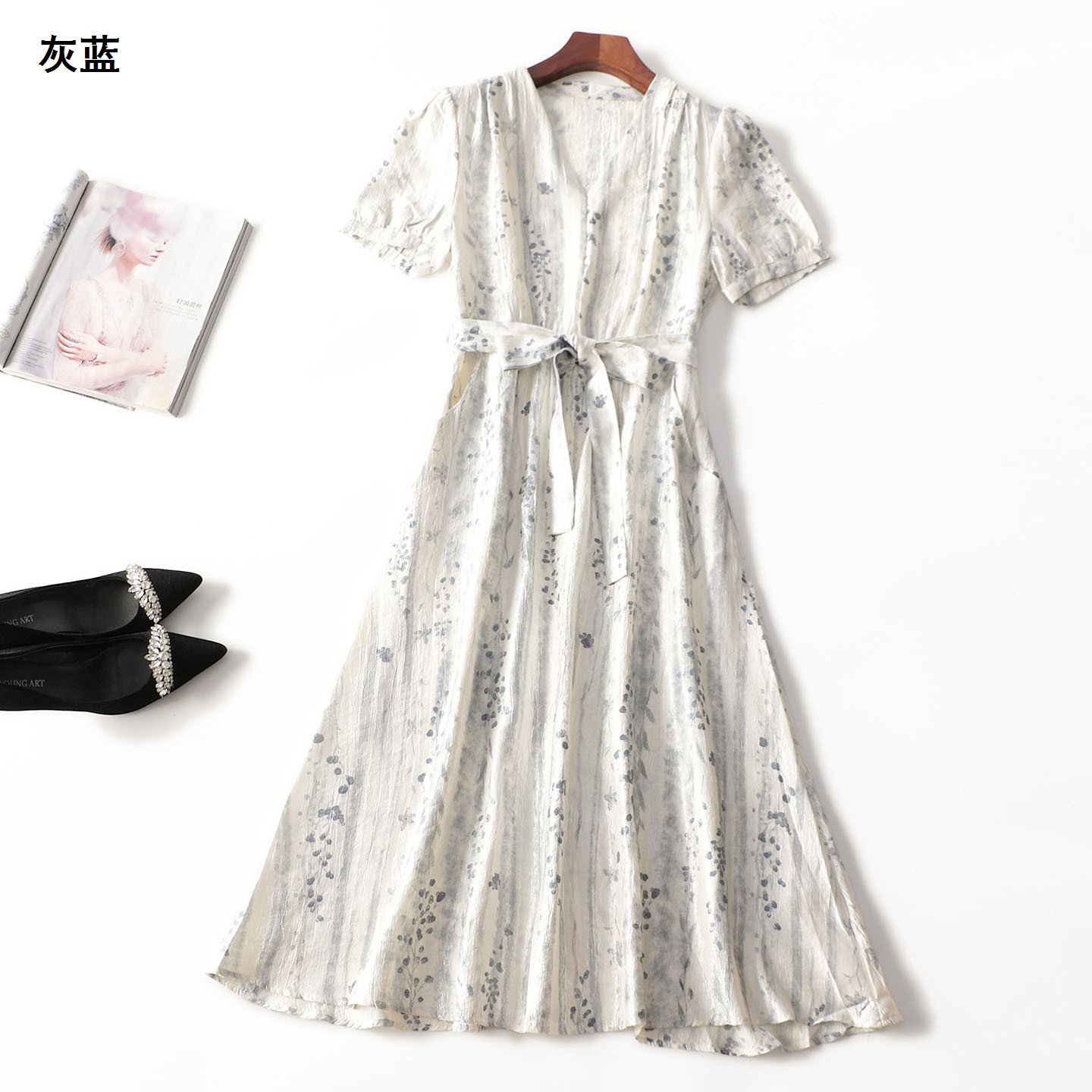 246252 夏天丝连衣裙 女加长款短袖套头