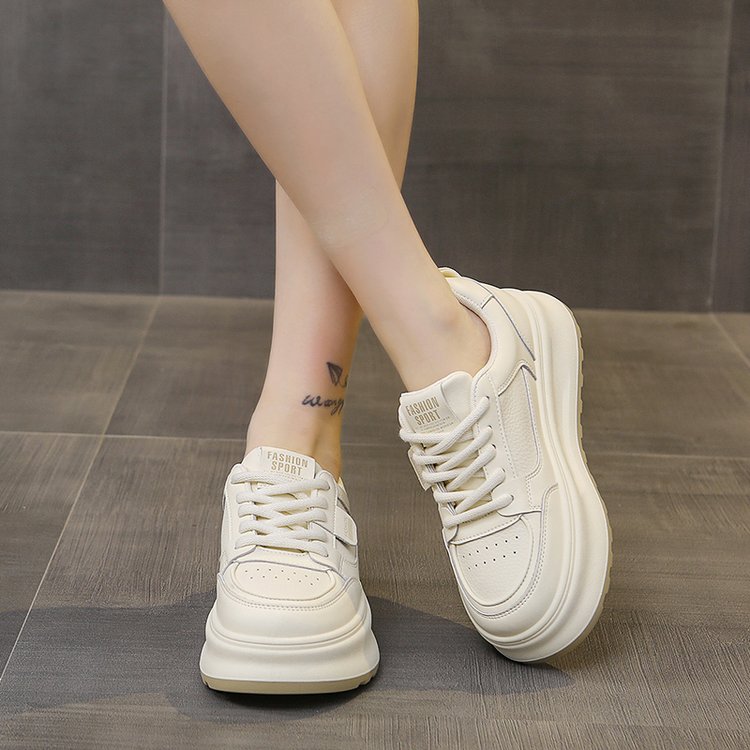 2025冬季新款2024年冬季圆头深口系带PU松糕底单鞋交叉