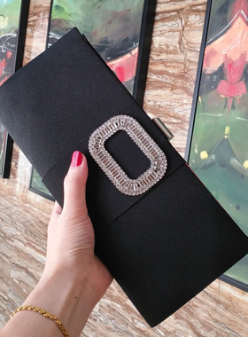 手拿包女小包配晚礼服的包包2024新款手抓包气质晚会手包宴会斜挎