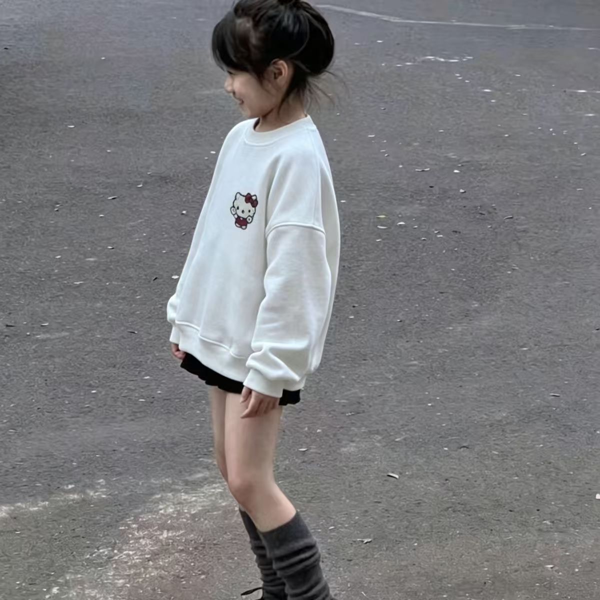 儿童圆领连帽多色男女新款宽松休闲上衣卫衣休闲