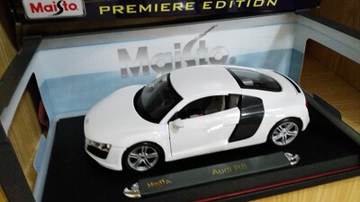 1：18 马沙图maisto 奥迪AUDI R8 白色