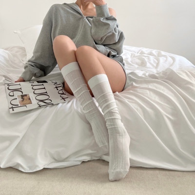miu小腿袜女春夏款日系JK中筒袜黑白灰色透气百搭棉竖条堆堆袜