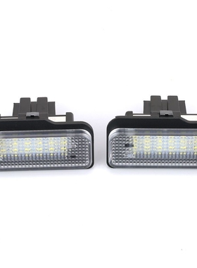 适用07-13年奔驰X204 GLK350 300 260 320 220 车牌灯LED后牌照灯