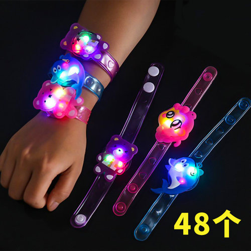 儿童发光手表手环玩具闪光手腕带