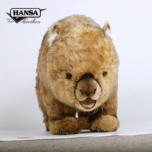 HANSA可骑乘丑萌袋熊玩偶4370进口手工澳洲仿真动物毛绒公仔玩具