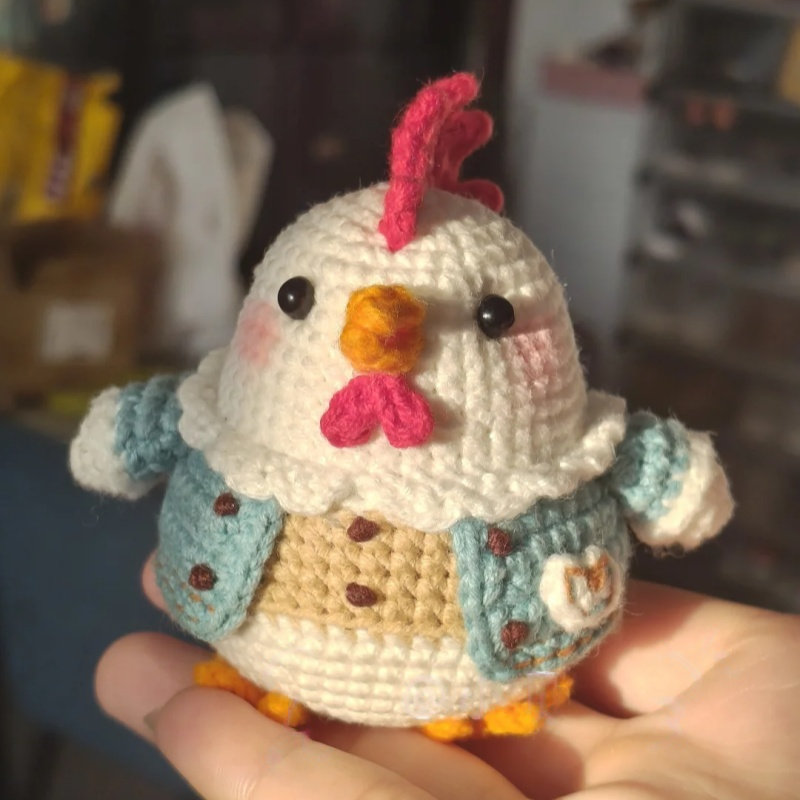 圆胖胖可爱牛仔西装小鸡桌面摆件手工编织毛线钩针自制diy材料包