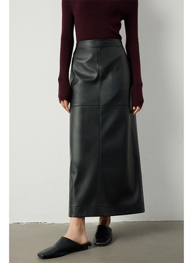 因由 奢牌秀场都市静奢风复古高腰开叉雾感环保皮柔飒一体半身裙