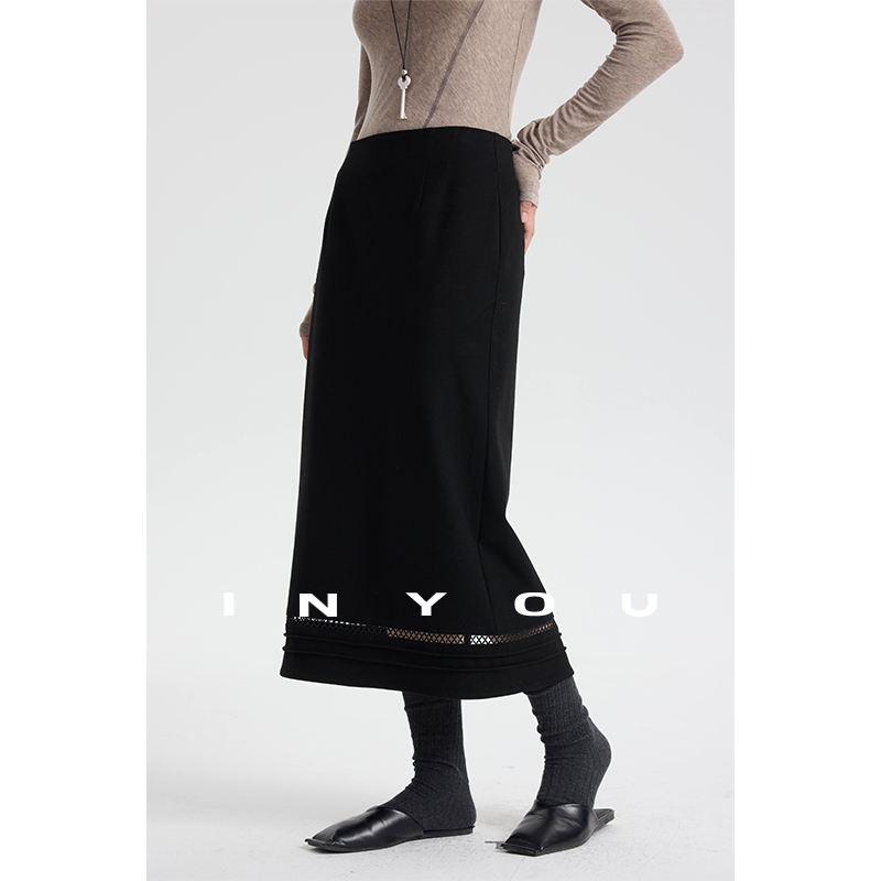 因由 新款高品质定制重工拼镂空显瘦羊毛后开衩半身裙女秋冬