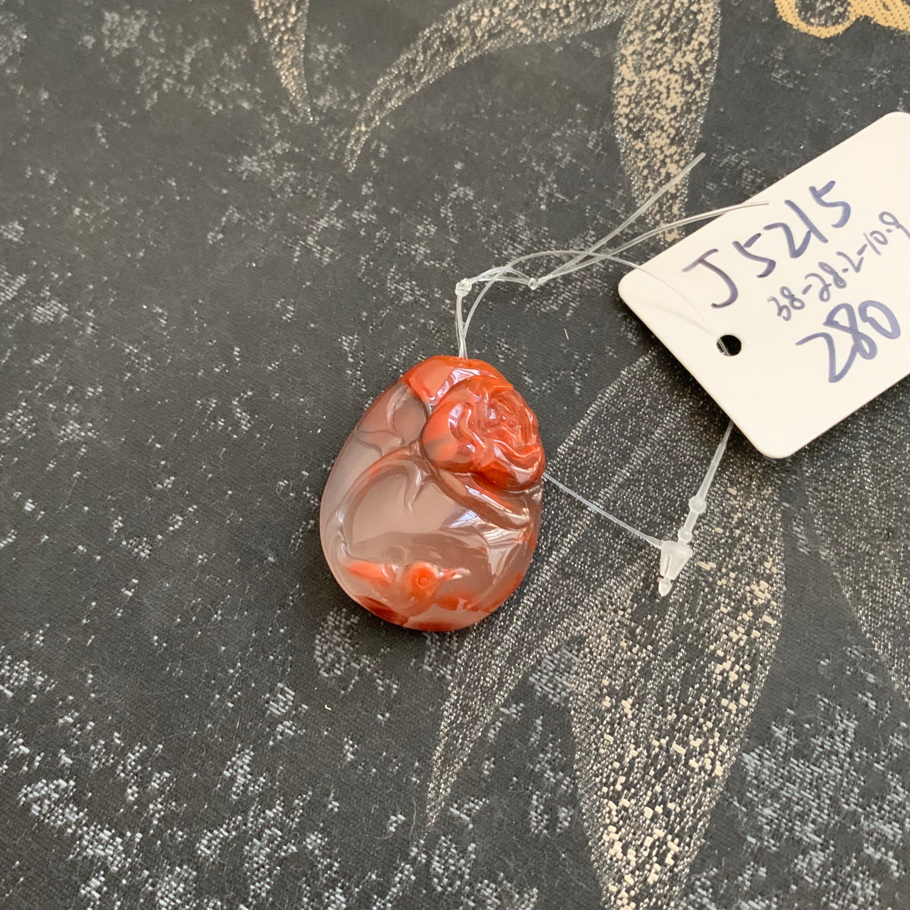 毛毛的翠/J 5215//冰飘南红雕花吊坠/280