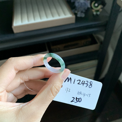 毛毛的翠//M 12438/天然飘墨绿花翡翠戒圈/250