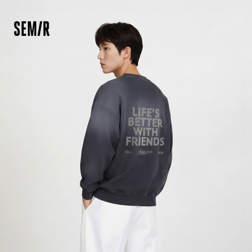 印花卫衣男森马迪士尼字母