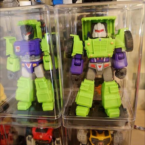 变形金刚布鲁可收纳盒英雄无限防尘展示盒透明手办盲盒玩具三国