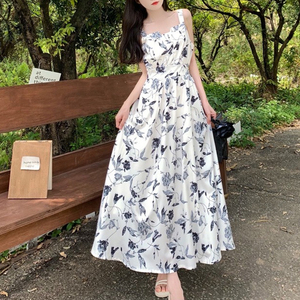 花宴淡雅印花宽肩吊带裙子夏季大码微胖mm遮肉显瘦气质百搭连衣裙