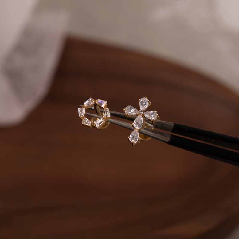 植入级医用钛合金水滴锆十字架耳钉防过敏穿刺平底钻圈耳蜗耳垂钉