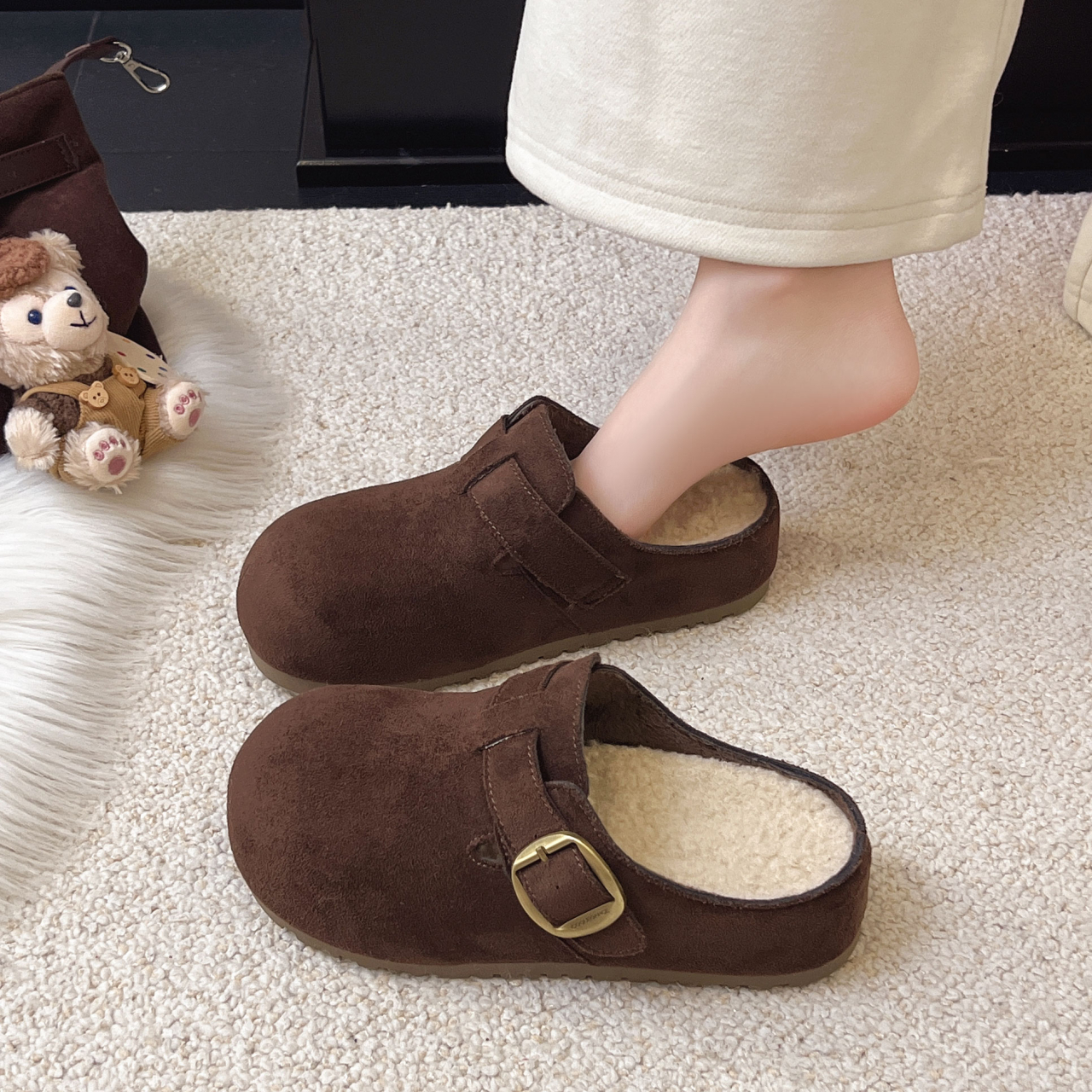 2025冬季一脚蹬舒适加绒休闲百搭洋气时尚保暖勃肯女鞋
