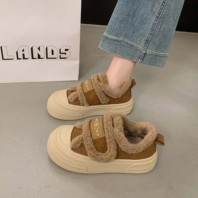 丑萌魔术贴板鞋女2025年冬季新款