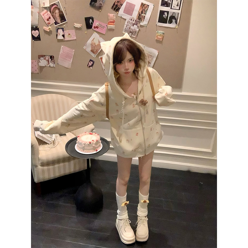 秋冬甜美可爱印花连帽卫