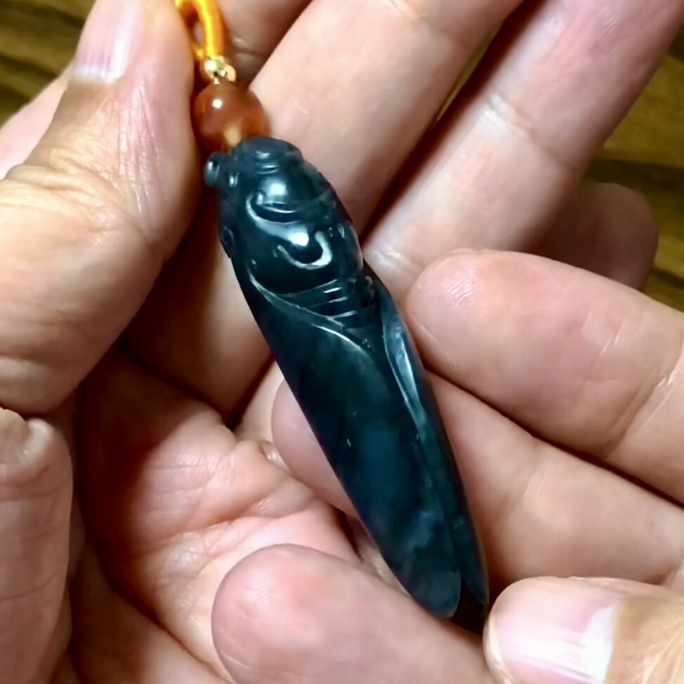 老石头和田玉墨玉籽料金蝉吊坠青花籽玉一鸣惊人男女款挂件10.8克