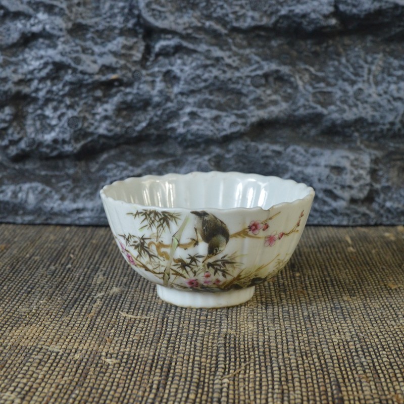 仿古瓷器 复古做旧民国风格 粉彩花鸟纹菊瓣杯 古董古玩摆件收藏