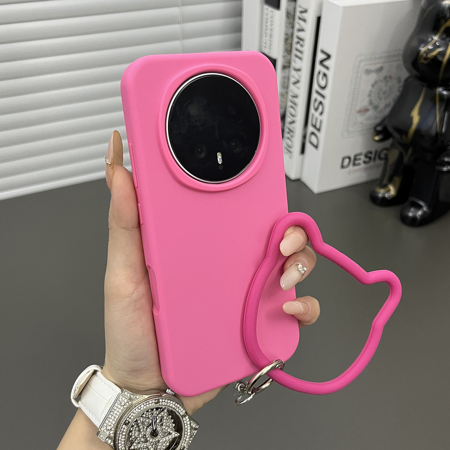 三只鱼【ins风液态硅胶玫红色手提环】适用荣耀magic8/7/6pro/x70/60手机壳新款轻奢防摔简约全包保护套男女,3C数码配件,手机保护套/壳,淘宝优惠券,粉丝福利购,淘宝优惠卷