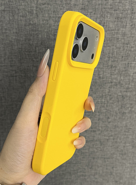 三只鱼【创意肤感液态硅胶亮黄色】适用苹果17/16/15promax手机壳新款ipone潮牌防摔全包大孔保护套男女小众