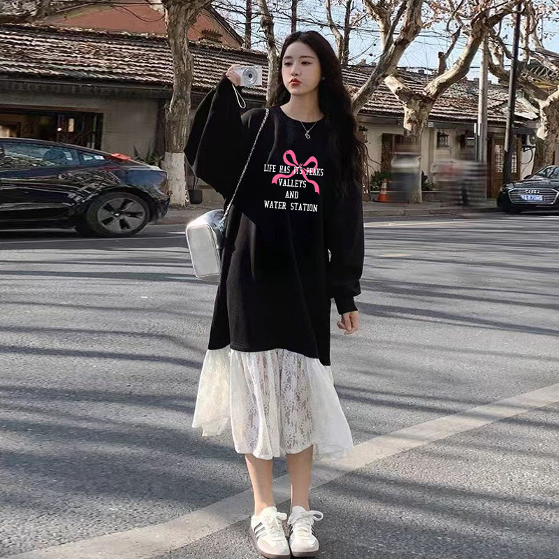 秋季胖mm大码女装洋气韩系复古宽松早秋卫衣裙蕾丝加绒显瘦连衣裙