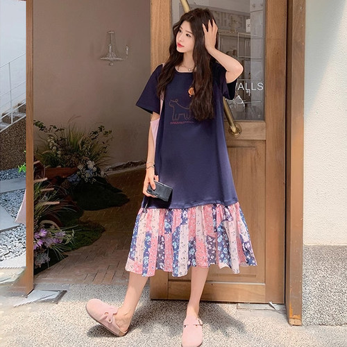 高端胖mm特大码裙子碎花宽松裙子巨遮肚夏装200斤纯棉t恤裙2026潮