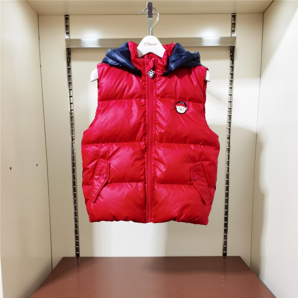 【商场同款】男童秋冬新款加厚白鸭绒儿童羽绒连帽保暖马甲外套潮