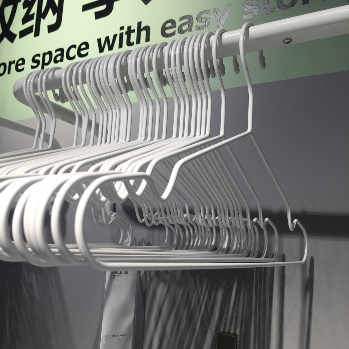 宜家衣架 浸塑衣架金属钢丝晒晾衣架 衣服架衣挂衣服挂衣撑晾衣架