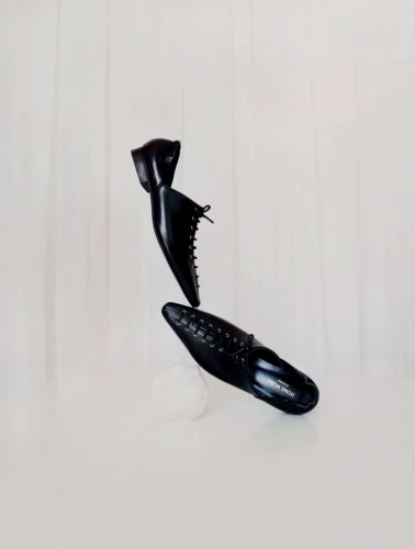 Домашняя работа 18/AW Collection Tie -Decorative Elegant Pointed Thote
