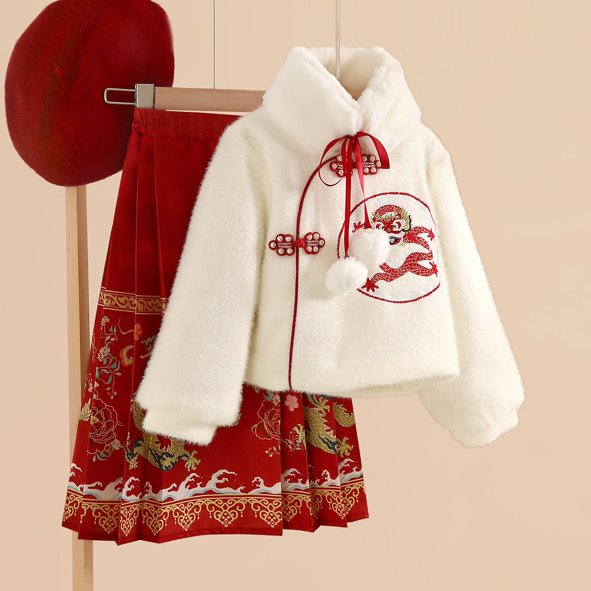 小虎帕蒂女童汉服冬款儿童超仙古风古装马面裙套装女宝祥龙拜年服,童装/婴儿装/亲子装,汉服,淘宝优惠券,粉丝福利购,淘宝优惠卷