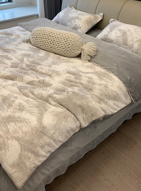 2025新款冬季简约灰色羽毛雕花牛奶绒四件套珊瑚绒床单被套法兰绒