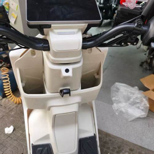 小牛电动车新款NXT2.0前置物盒