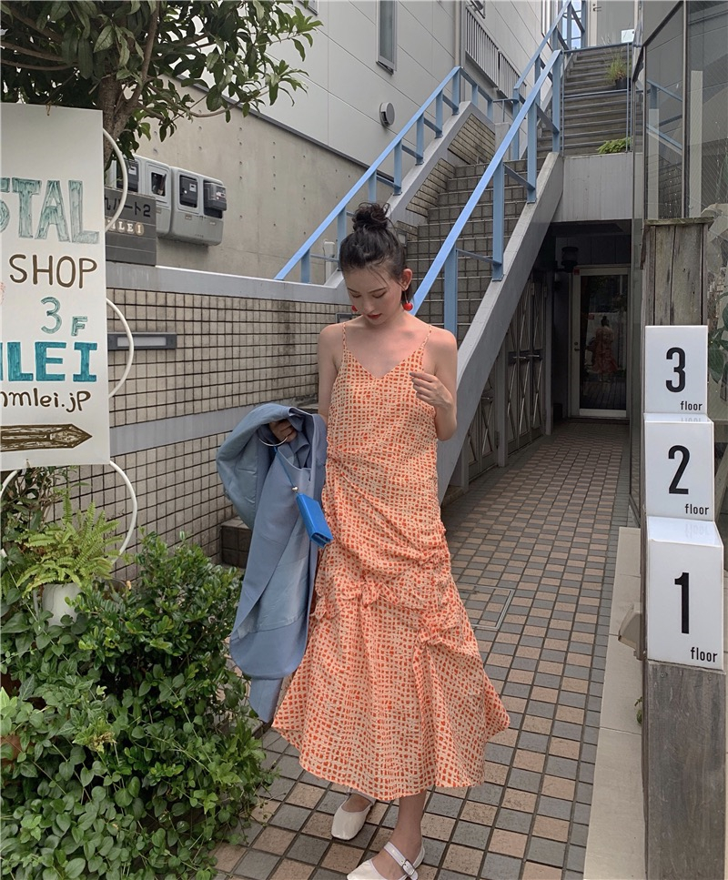 Real price new suit casual coat + loose and irregular suspender skirt with dress