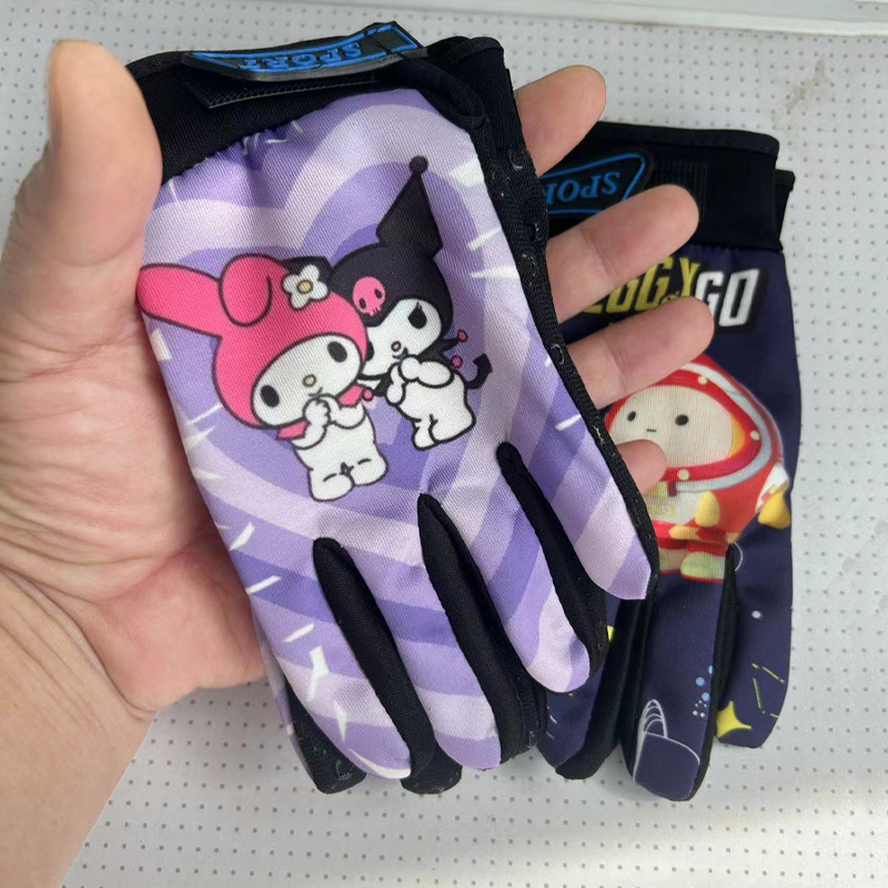 兒童五指手套薄款防滑透氣5歲7歲