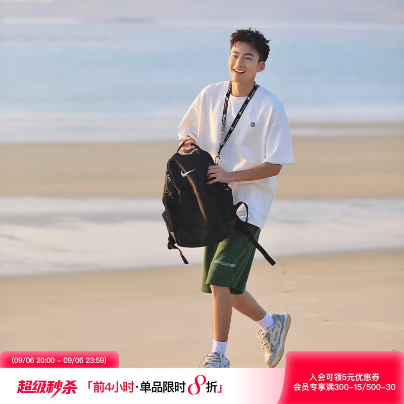 吕小虎短袖开叉刺绣防皱短袖t恤图片