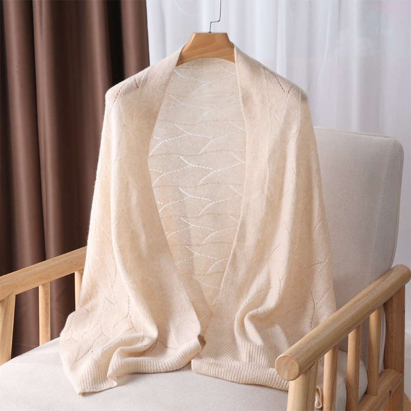 羊绒外搭小披肩针织树叶镂空羊毛线围巾女薄护颈保暖围脖搭肩百搭