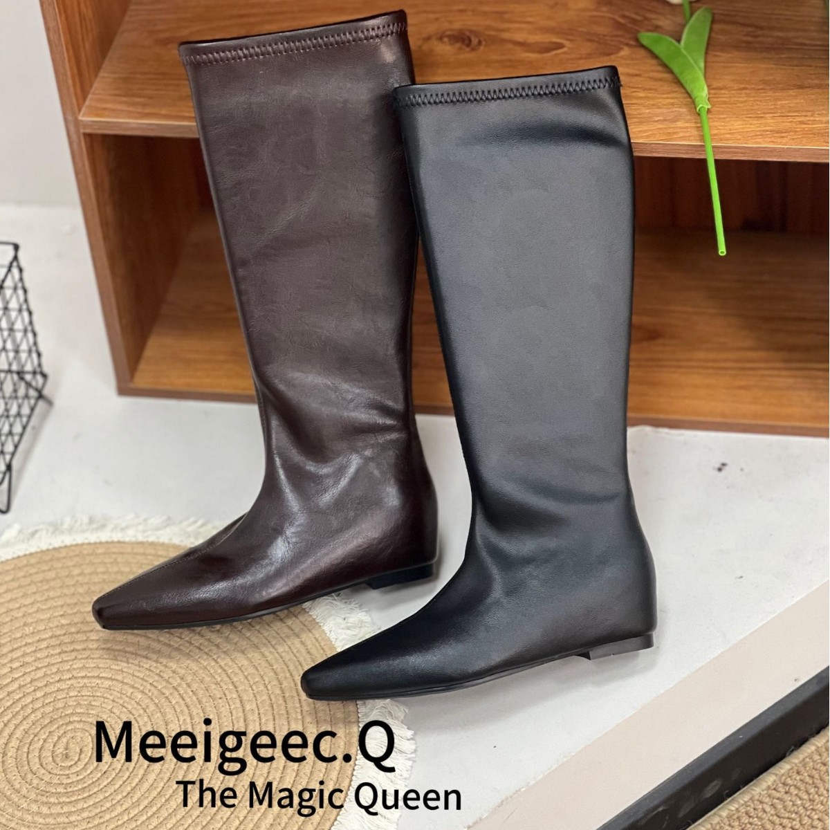极简风复古圆头内增高长靴女秋冬新款设计感瘦瘦靴高筒骑士靴