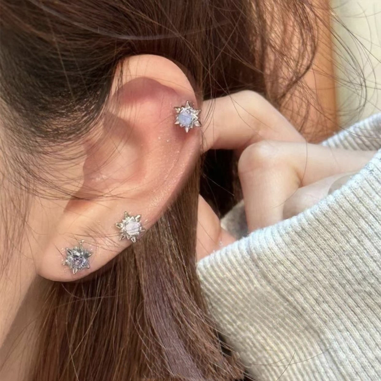 日韩爆闪八芒星锆石耳钉女小众设计精致简约耳环高级感时尚耳饰品