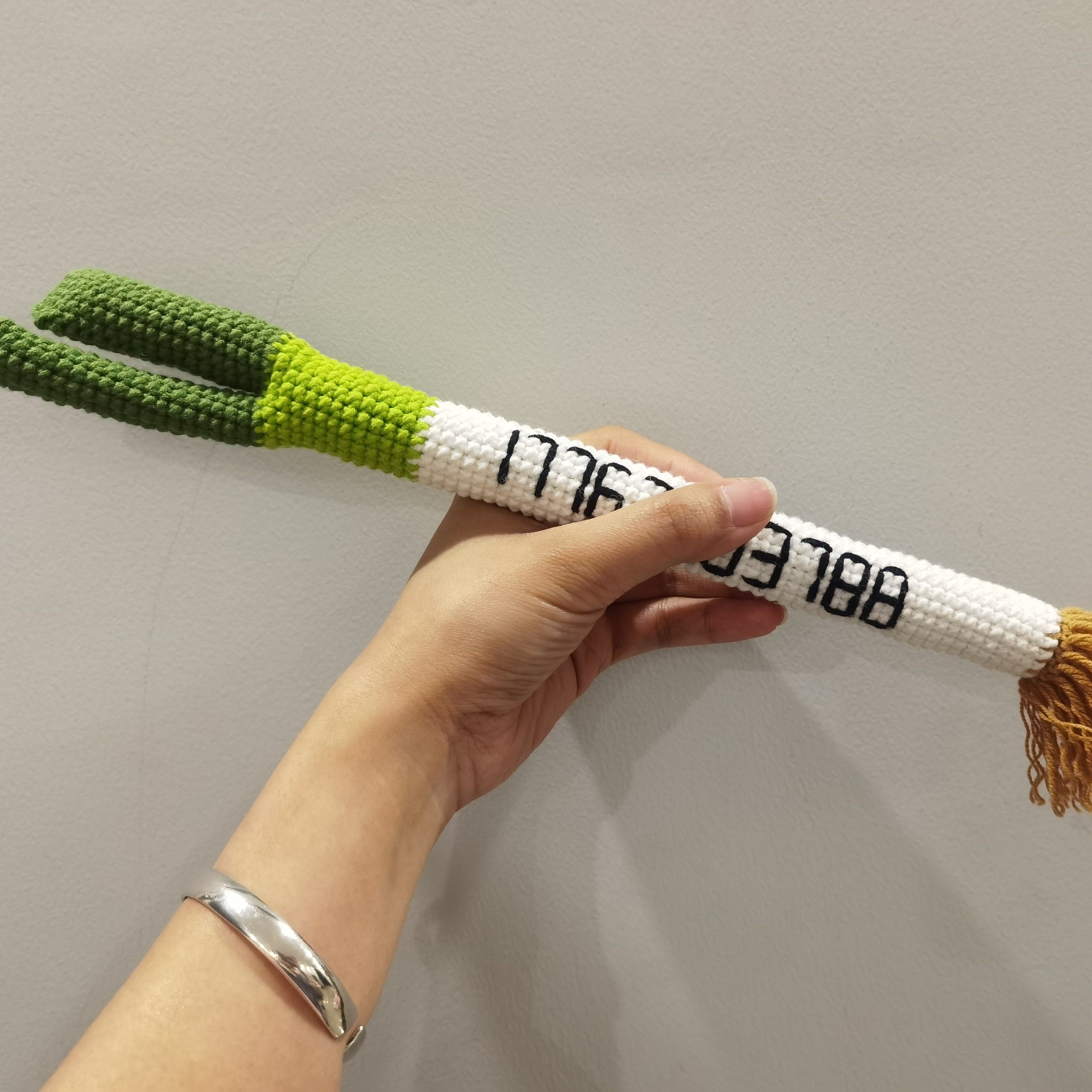 成品大葱创意停车牌diy材料包定制挪车牌手工编织毛线号码牌摆件