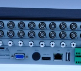 SRD-1671 SRD-1671D SRD-1670P SRD-1670D1 三星DVR16路环通输出