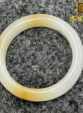 高品稀缺方言和田玉收藏级新疆且末糖白分明羊脂白内径53MM手镯S9