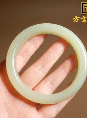 新疆且末蜂蜜水糖白玉57mm手镯