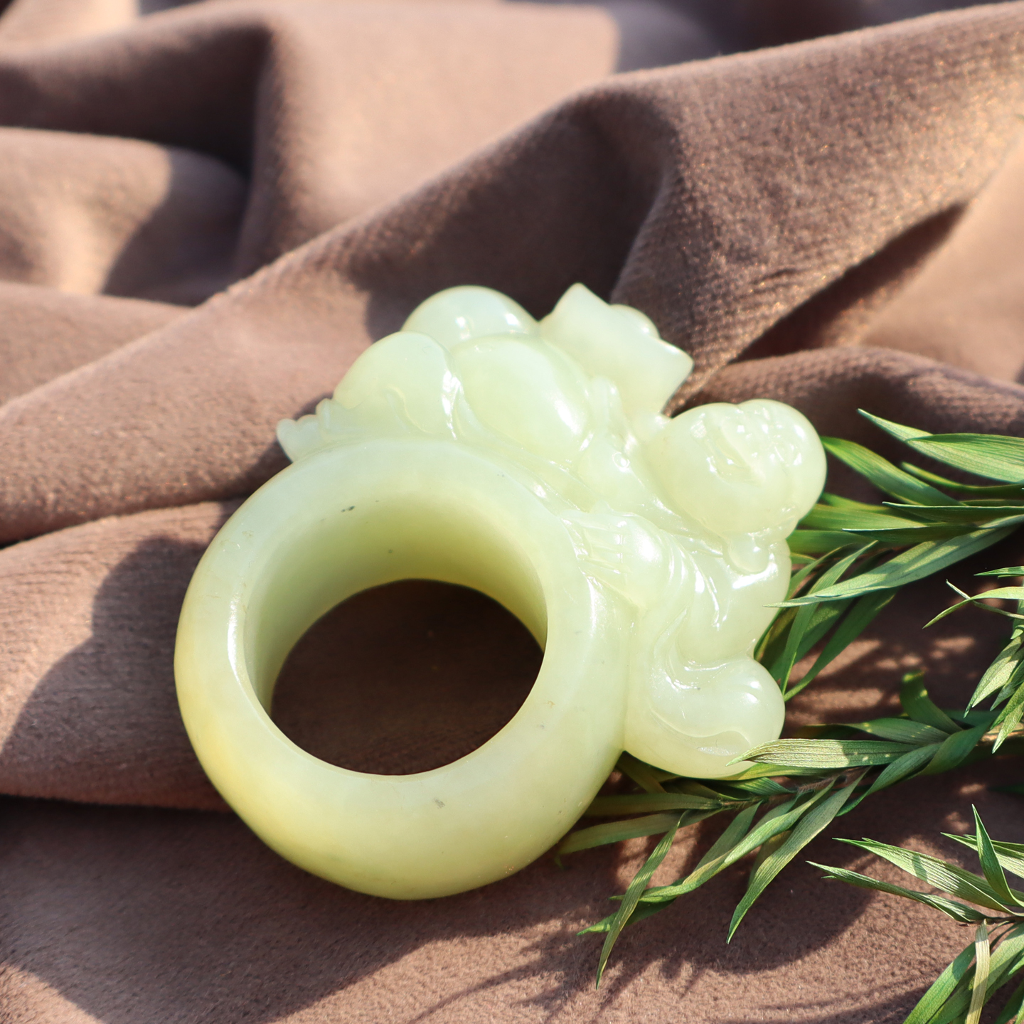 新疆且末黄口财福两旺22mm扳指