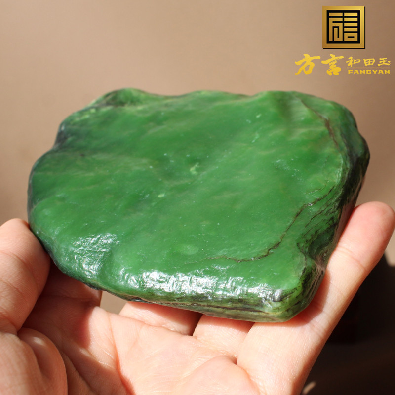 方言新疆和田玉戈壁料碧玉