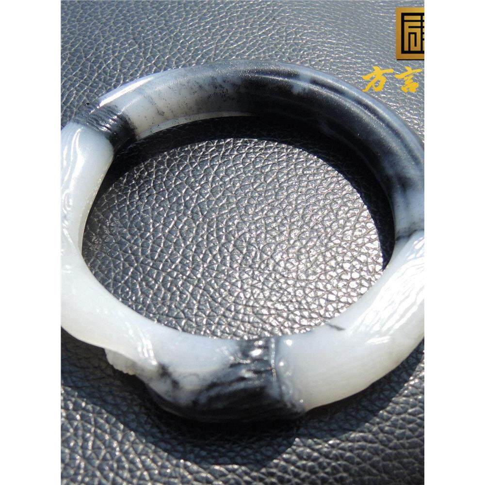 方言镇店珍品玉龙河产未能留皮孔子无结构一线天羊脂玉青花手镯R