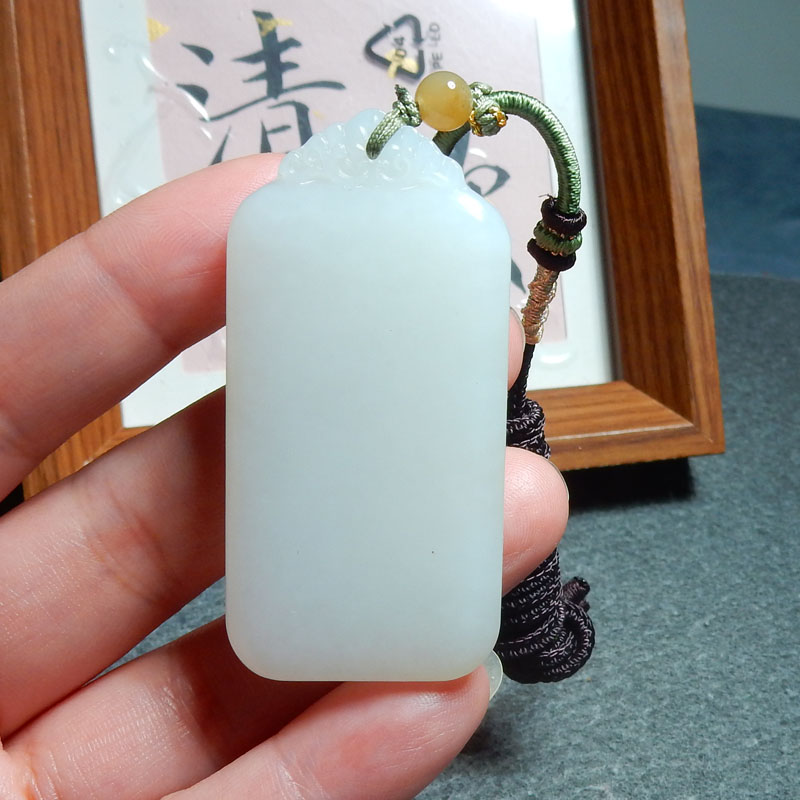 方言和田玉珍藏级新疆且末料高油高糯白玉平安无事牌吊坠牌子X5