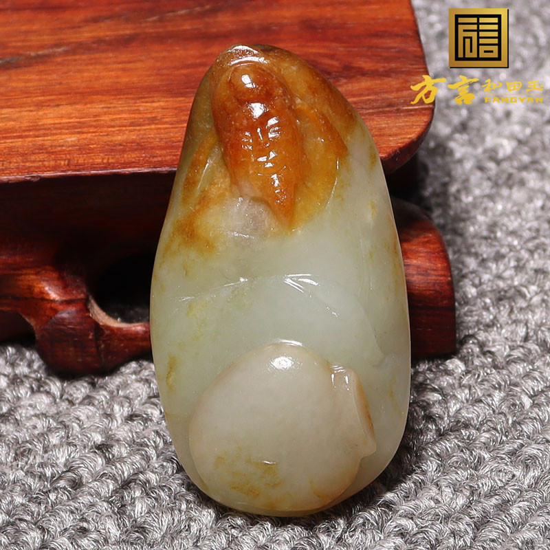 方言和田玉珍品新疆老熟红沁皮青白玉籽料巧雕诗人李白吊坠挂件n