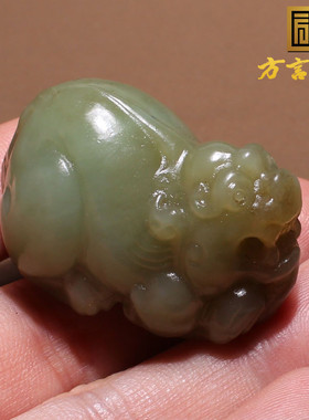 惊呆了方言和田玉精品新疆且末黄口带糖瑞兽貔貅特色吊坠玉挂件N4